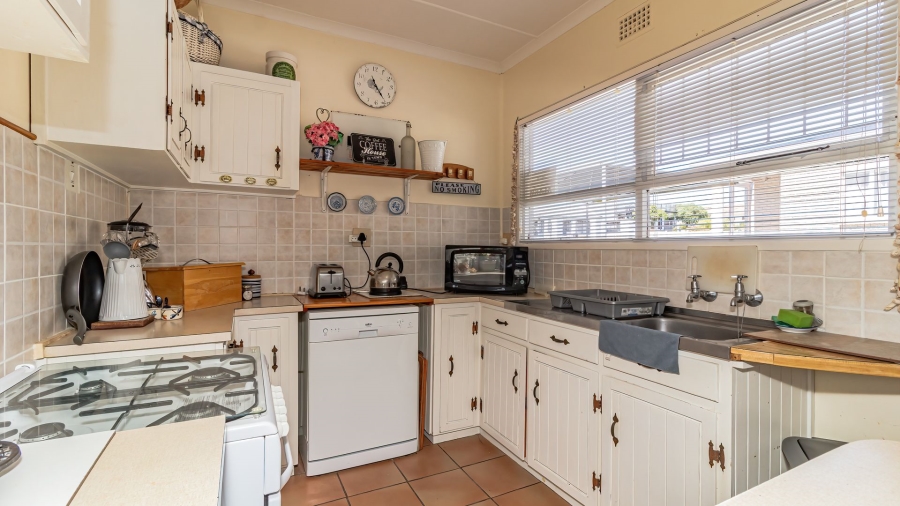 3 Bedroom Property for Sale in De Kelders Western Cape